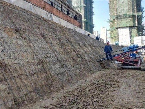 中宁建筑边坡支护